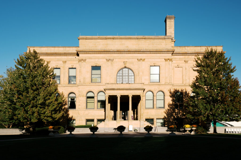 Outside image of the World Food Prize Hall